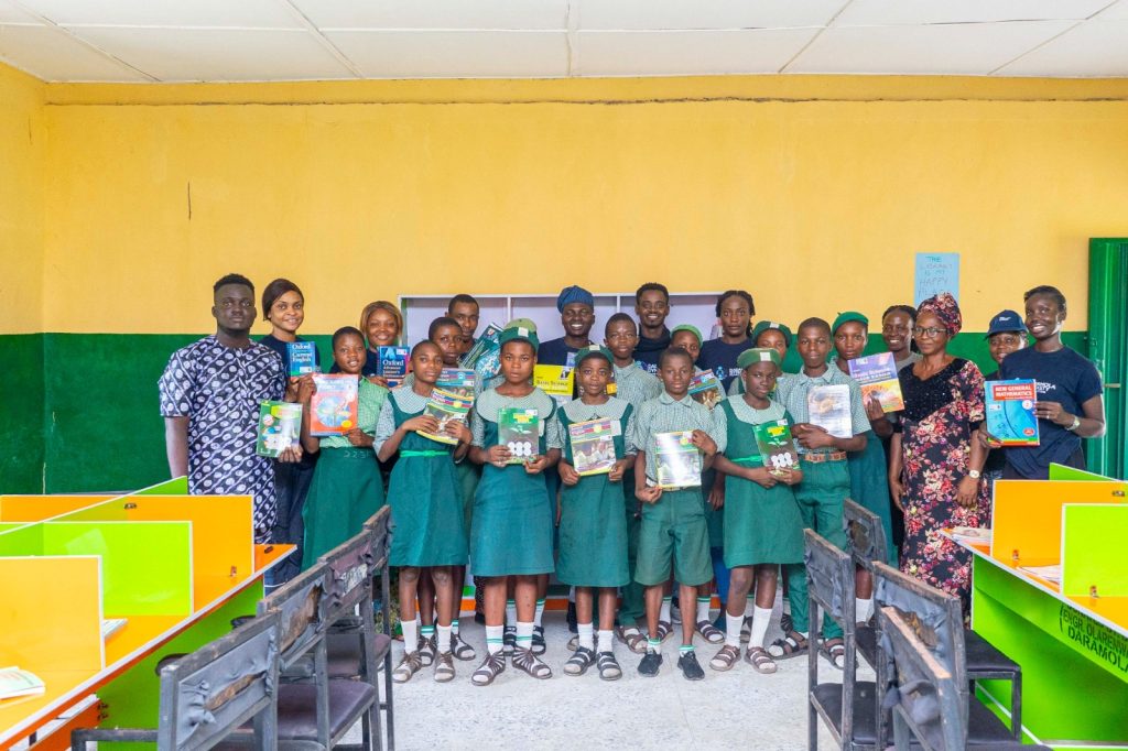 Daramola Dynasty Foundation Transforms Literacy Access at Iyankan High School, Isara Remo 1 ad94eb00 70e9 42bc aeca 948bb3c20fed